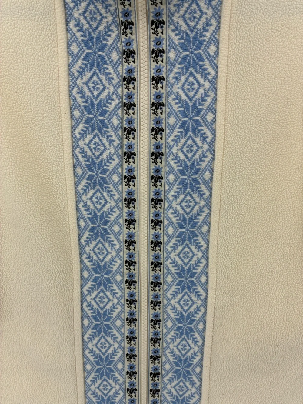 L.L. Bean Women's Cream Fleece Vest with Nordic Trim - Picture 3 of 7